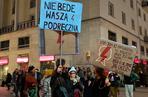 Kobiety protestują w Warszawie. Ogólnopolski Strajk Kobiet