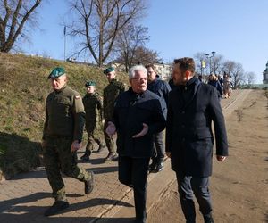 Żołnierze przeprowadzili zwiad w Krakowie. Są pierwsze ustalenia w sprawie mostu