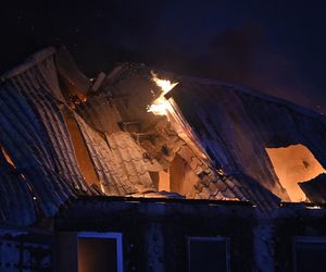 Aktor znany z „Korony Królów” ucierpiał w pożarze bloku w Ząbkach. „Nie wiemy co będzie dalej”