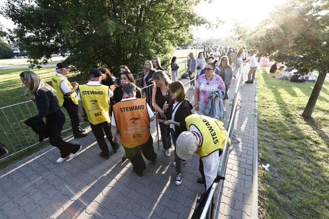 Warszawa. Justin Timberlake na PGE Narodowym. Morze ludzi na koncercie [ZDJĘCIA]