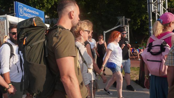 Olsztyn Green Festival 2024. Tłumy na plaży miejskiej. Zobacz zdjęcia z drugiego dnia!