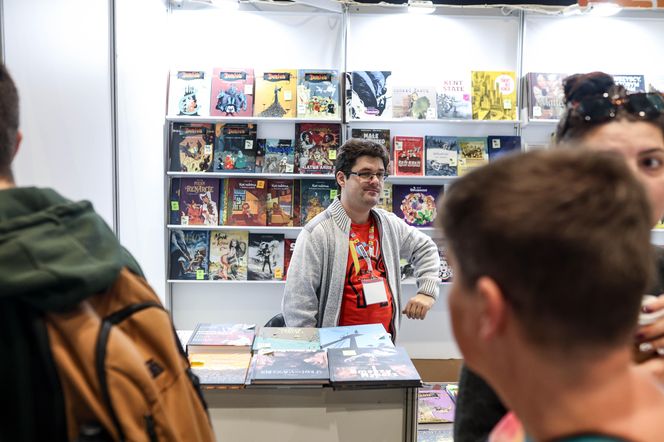 Targi Książki w Katowicach to okazja do zdobycia autografów pisarzy