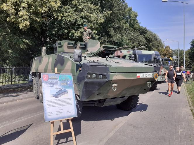 Zobacz zdjęcia z Pikniku Wojskowego z okazji święta 18. Batalionu Dowodzenia w Siedlcach