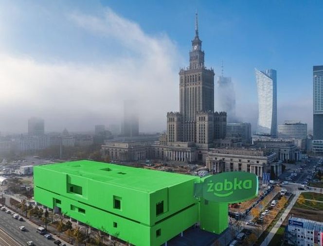 Xbox, pralka czy Żabka? Wysyp memów po otwarciu Muzeum Sztuki Nowoczesnej w Warszawie