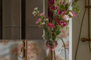 Jak urządzić łazienkę w kobiecym stylu?