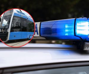 Tramwaj potrącił seniorkę. Walka o życie pieszej trwała kilkadziesiąt minut