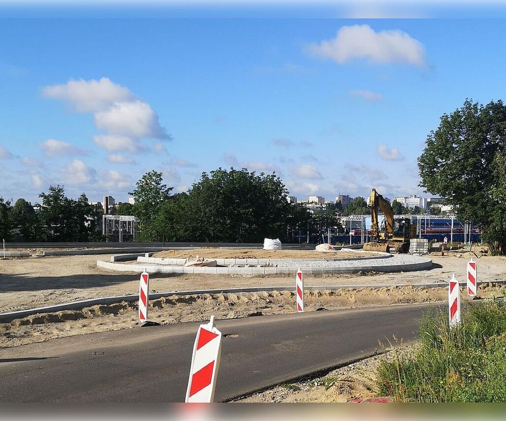 Budowa ronda na ukończeniu