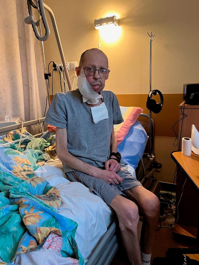 Mariusz choruje na nowotwór. Rak uwięził go na łóżku, ale nie zabrał mu woli walki. "Wszystko co się dzieje ma swój sens"