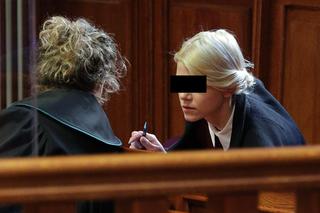 Karolina zadźgała nożem ukochanego. Mama ofiary wybiegła z płaczem z sądu, gdy usłyszała nagrania ze 112