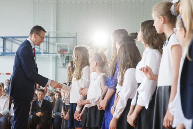 Premier Mateusz Morawiecki na zakończeniu roku szkolnego 