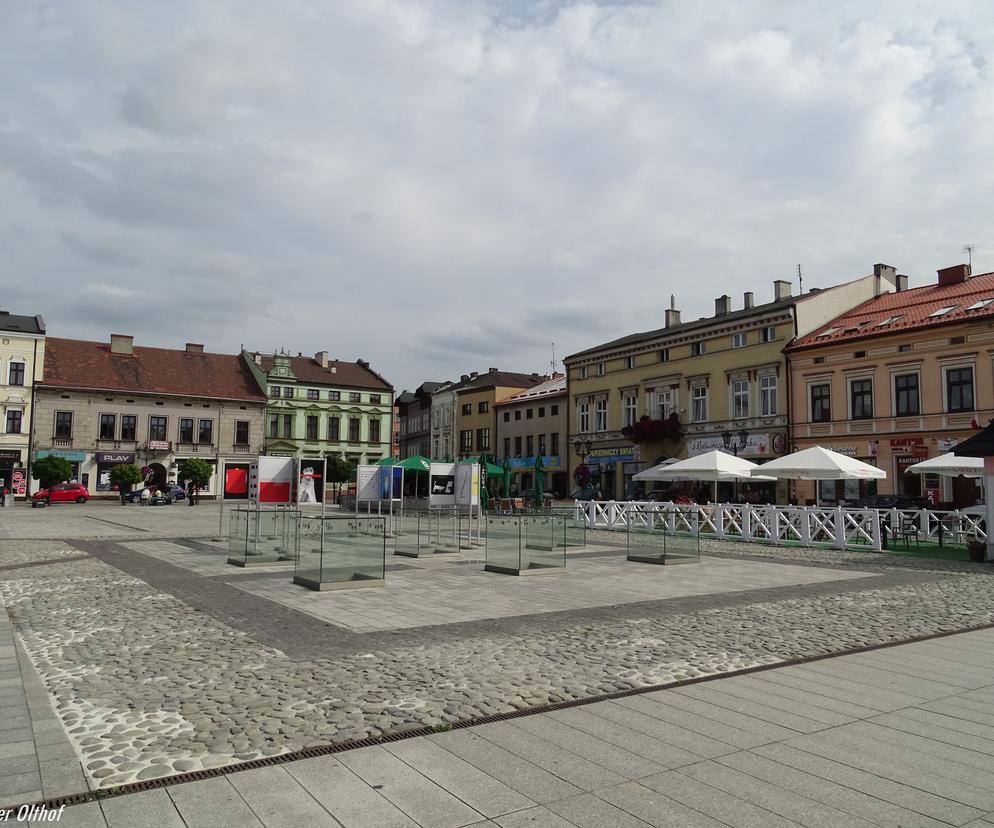 Te miasta w Małopolsce najszybciej się wyludniają. Statystyki są przerażające!
