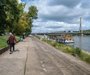 Bulwary nad Wisłą w Warszawie