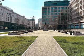 Plac Powstańców Warszawy 2025