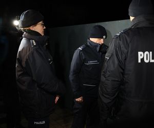 Policjanci pod domem Zbigniewa Ziobry