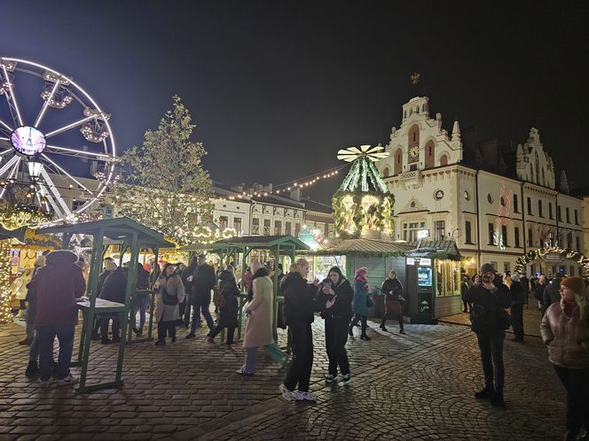 Świąteczne Miasteczko 2024 w Rzeszowie