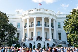 Tak będzie mieszkał nowy prezydent USA. Kto wprowadzi się do imponujących wnętrz Białego Domu?