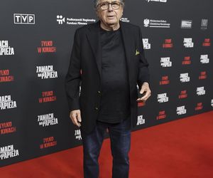 Premiera Zamach na papieża