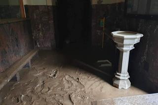  Powódź w Polsce. Woda zalała Kłodzko i wdarła się do kościoła [ZDJĘCIA]