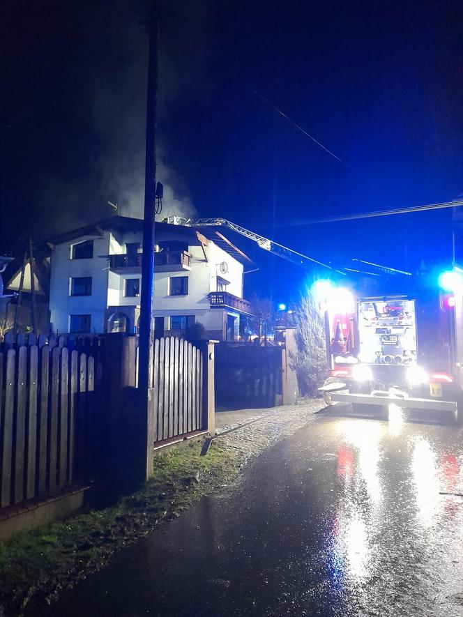 Szczyrk. Pożar domu jednorodzinnego 