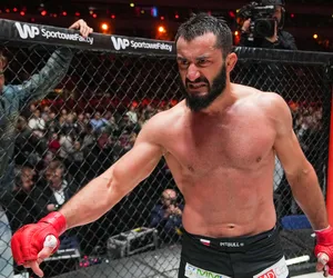 Mamed Khalidov nagle stracił wszystkie siły. Nie był w stanie nic zrobić. Zatrważające wideo krąży po całej sieci