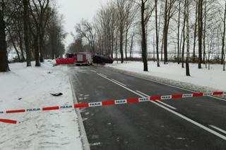 Tragiczny wypadek w Boćkach. Osobówka zderzyła się z ciężarówką