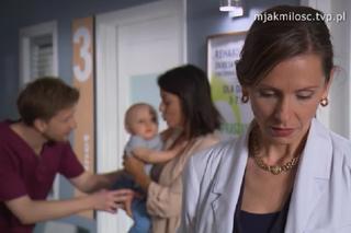 M jak miłość odc. 1700. Ewa Kalinowska (Anna Kerth), Patrycja (Alżbeta Lenska), Jaś (Aleksander Cacko), Łukasz (Jakub Józefowicz)