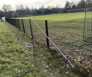 Ponad 200 sportowców bez boiska. Klub z Jaworzna prosi o pomoc