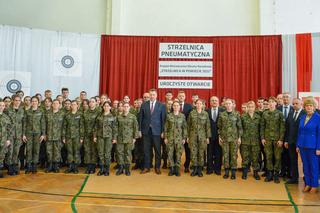Przemyslaw Czarnek. Otwarcie strzelnicy pneumatycznej w XXVII LO im. Zesłańców Sybiru w Lublinie