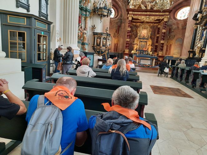 Pielgrzymka Osób z niepełnosprawnościami w Sanktuarium Matki Bożej Bolesnej w Skrzatuszu