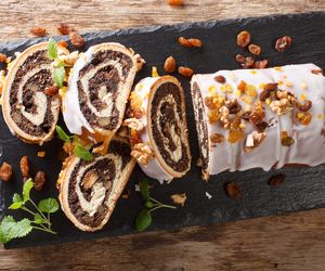 Makowiec: przepis Ewy Wachowicz na makowiec w cieście krucho-drożdżowym