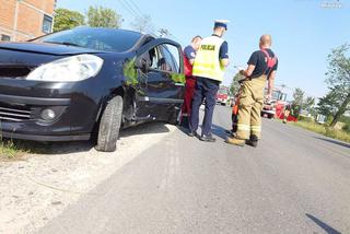 Koszmarny wypadek motocyklisty. Wyprzedzał na skrzyżowaniu