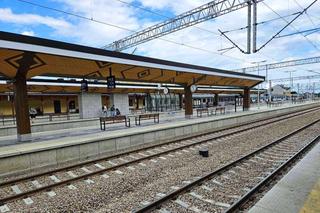 Góralskie wiaty peronowe w Zakopanem