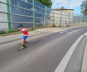 Zawody o Puchar Polski na nartorolkach Marwe Cup 2025 zostały zainaugurowane w Siedlcach