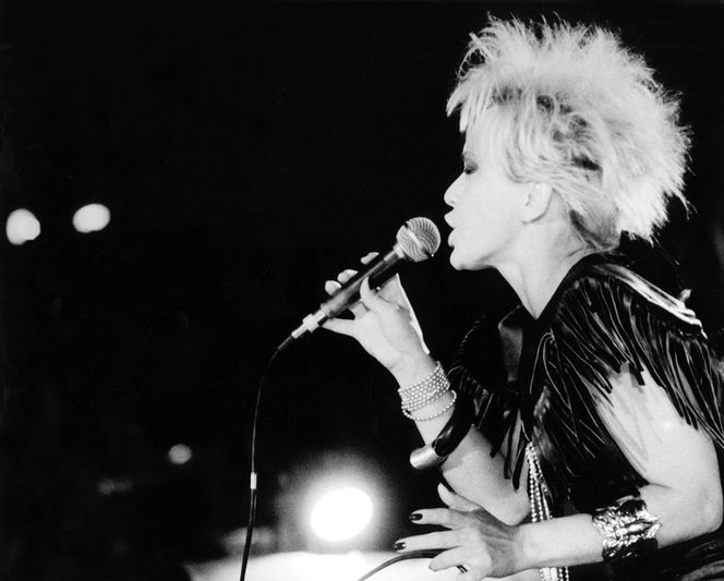 Małgorzata Ostrowska sama wypracowała swój niepodrabialny styl. Dosłownie!