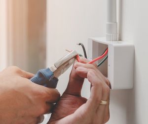 Oznaczenia przewodów elektrycznych. Co oznaczają kolory żył i oznaczenia literowo-cyfrowe? 