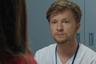 M jak miłość odc. 1689. Ewa Kalinowska (Anna Kerth),  Łukasz (Jakub Józefowicz)