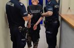 Próbował wepchnąć kobietę pod pociąg metra. Szokujące sceny w Warszawie