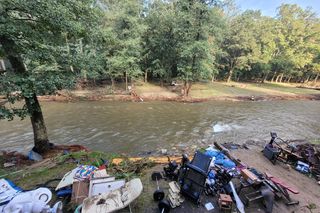 Hotel Mir - Jan w Lądku po powodzi