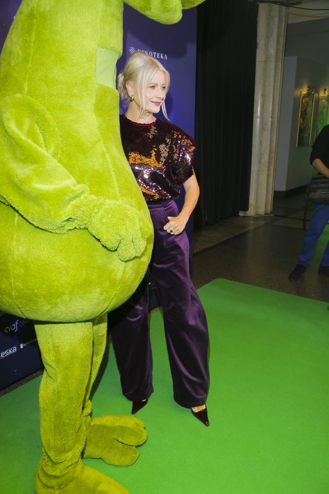 Dramat Kożuchowskiej! Szpilki zamieniła na but ortopedyczny. Co się stało?