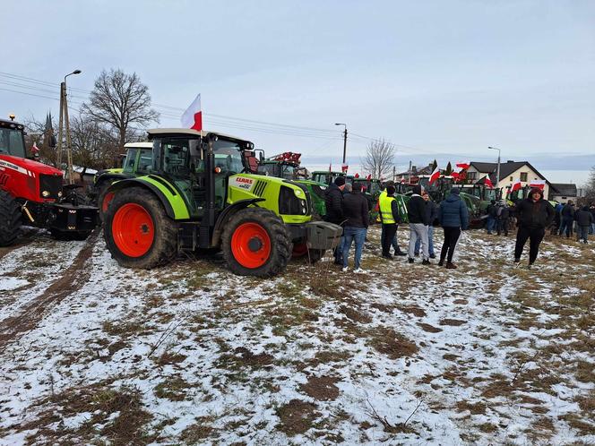 Protest rolników w Podlaskiem. Ciągniki blokują drogi w całym województwie! 