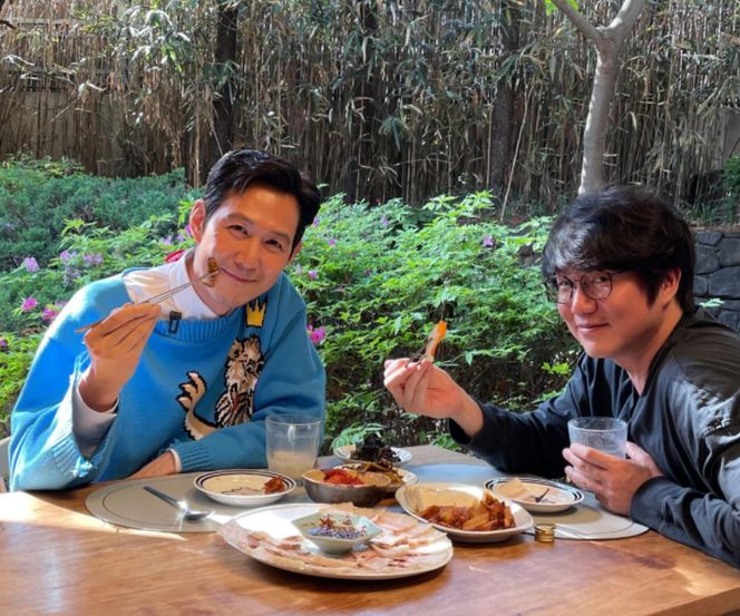 Lee jung jae (Gracz 456, Gi-hun ze "Squid Game") - prywatnie