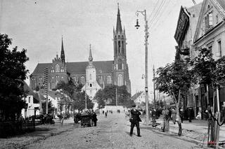 Tak zmieniał się słynny Rynek Kościuszki w Białymstoku. Mamy zdjęcia nawet z XIX wieku! [GALERIA]