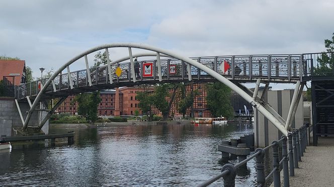 Miłość na kłódkę. Tu zakochani zostawiają symbol swoich uczuć!