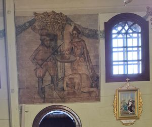 To malownicza małopolska wieś. Słynie z dzwonów poświęconych papieżowi i Maryi