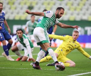 Lechia wydostała się ze strefy spadkowej! Po wygranym 1:0 meczu ze Stalą Mielec jest na 15 miejscu