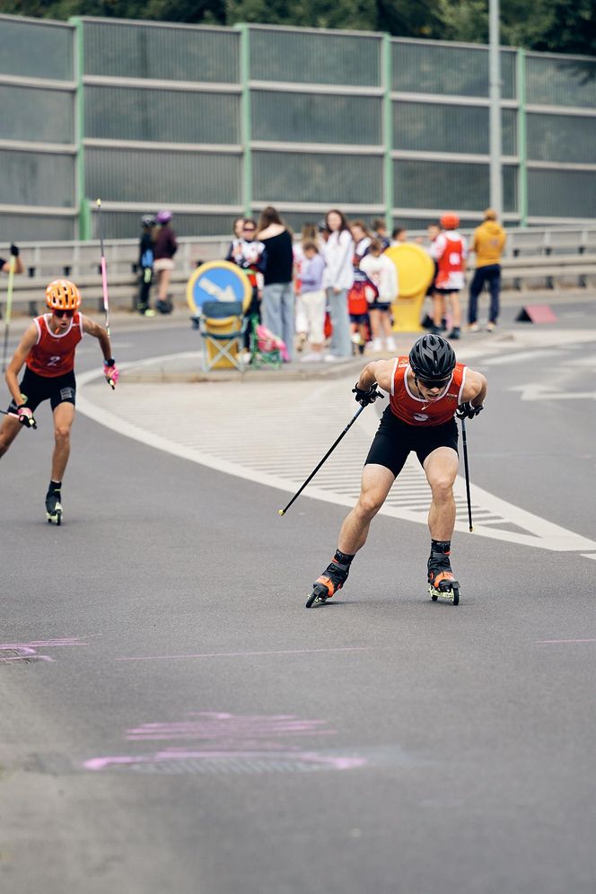 W pierwszym dniu zawodów o Puchar Polski w biegach na nartorolkach Marwe Cup zawodnicy wzięli udział w sprincie techniką dowolną