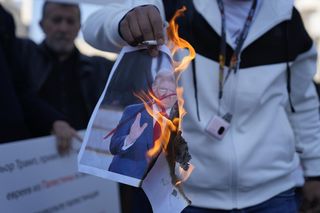 Szokująca zapowiedź Trumpa. Chce przejąć strefę Gazy i zrównać ją z ziemią