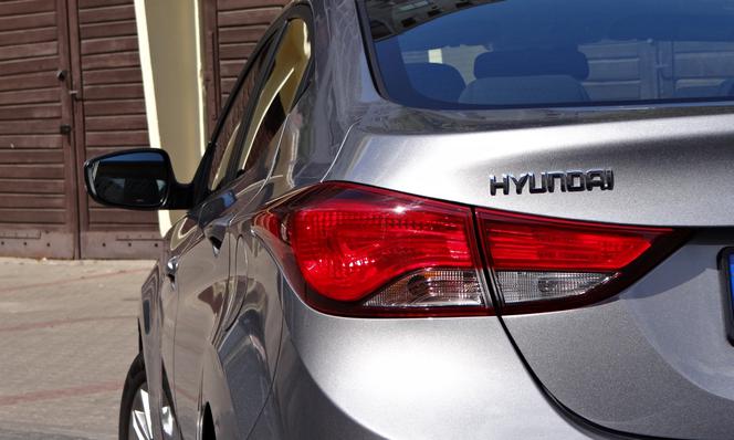 Hyundai Elantra 1.6 MPI w wersji Style