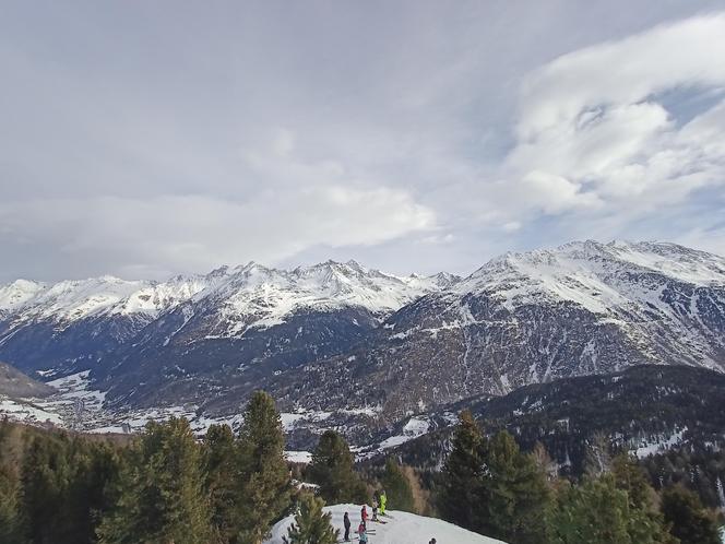 Zobacz, jak wygląda Austria w pełni sezonu narciarskiego 