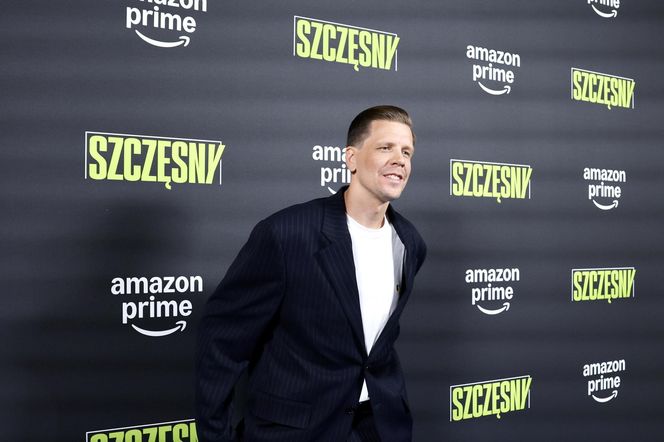 Wojciech Szczęsny ż żoną po premierze